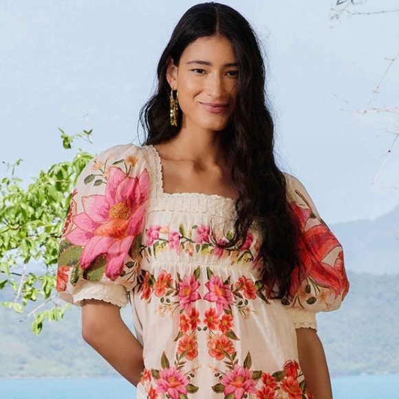 FARM Rio Off-White Square Neck Summer Fruit Blouse Size Large NWT